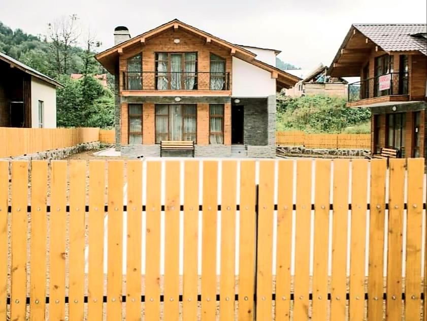 Дома для отпуска Bakuriani cottage 2020 Бакуриани-16